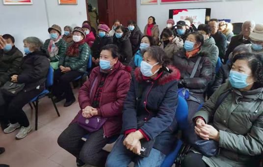 近日,山東立健藥店連鎖聯合中智草晶華舉行了以草本養生為主題的健康